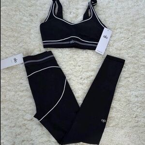 ALO Yoga Black and White Sportswear Set